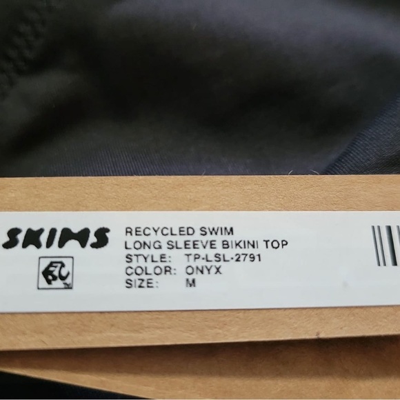 NWT Skims Signature Swim Long Sleeve Bikini Top in Onyx Women’s Sz M - Picture 10 of 11